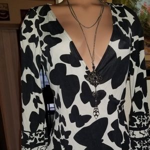 Black end white dress